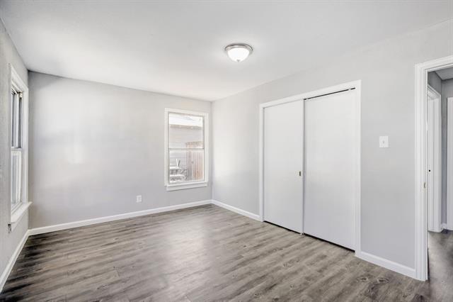 Building Photo - 904 21st St