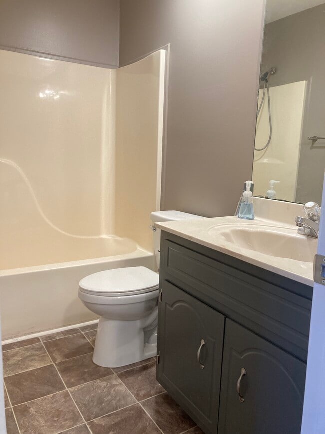 Building Photo - 1238 Marla Dr