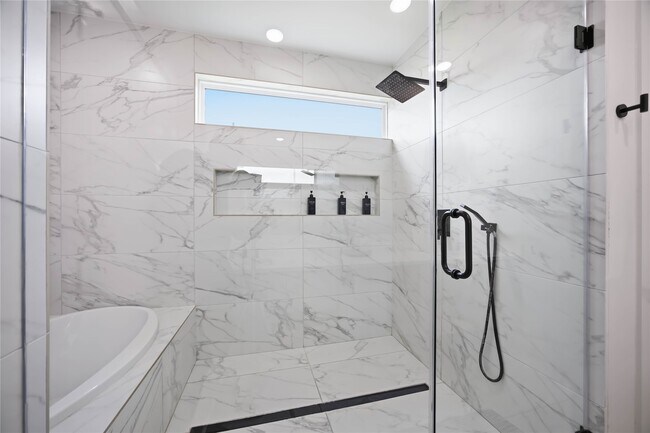 Building Photo - 4209 McKinney St