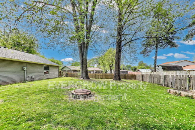 Building Photo - 3534 Ribbon Dr