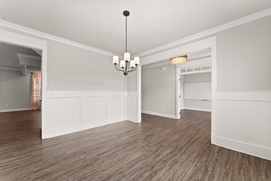 Building Photo - 4656 Silver Oak Dr SW