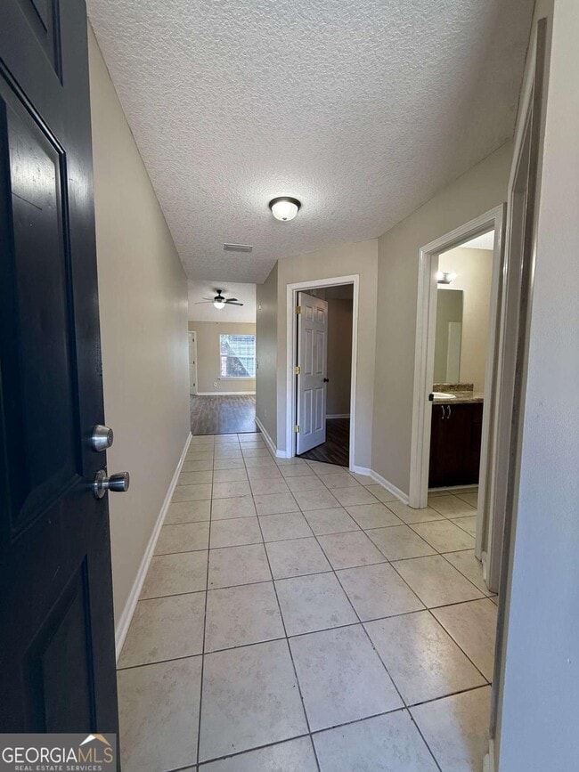 Building Photo - 140 Sapelo Dr