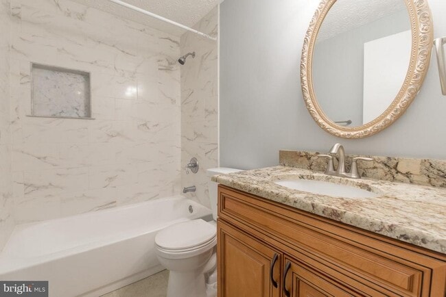 Building Photo - 8334 Windfall Rd