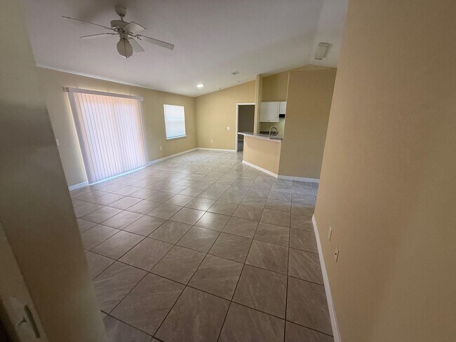 Building Photo - 1408 Orlando Pl