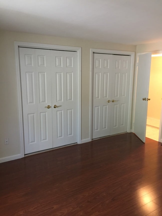 Bedroom - 200 Skyline Dr