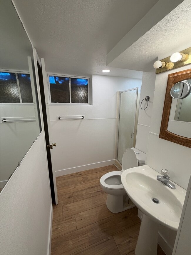 Building Photo - 1830 S Tennyson St