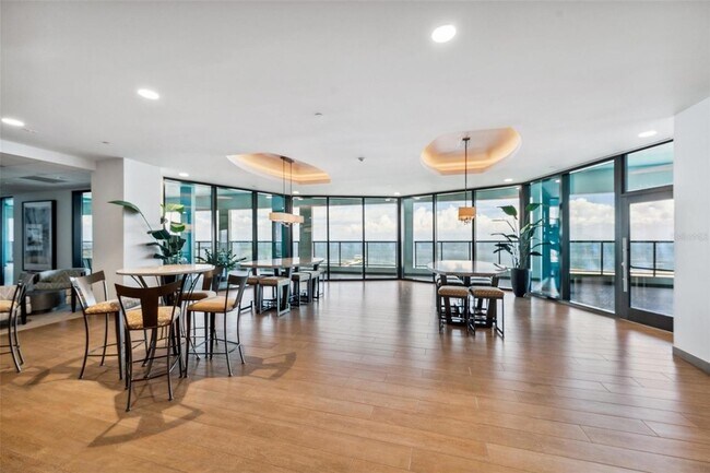 Building Photo - 1 Beach Drive SE Unit 1614