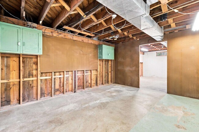 Building Photo - 44 Suncook Valley Rd