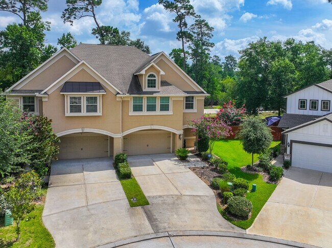 Building Photo - 226 Skybranch Ct