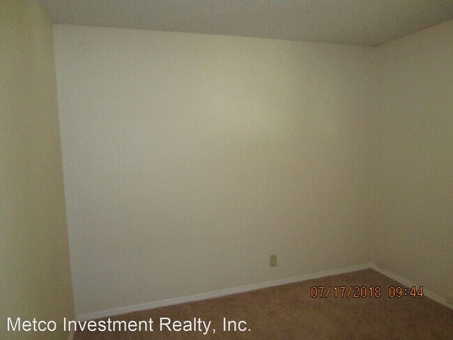 Building Photo - 3 br, 1 bath House - 1033 Waverly St.