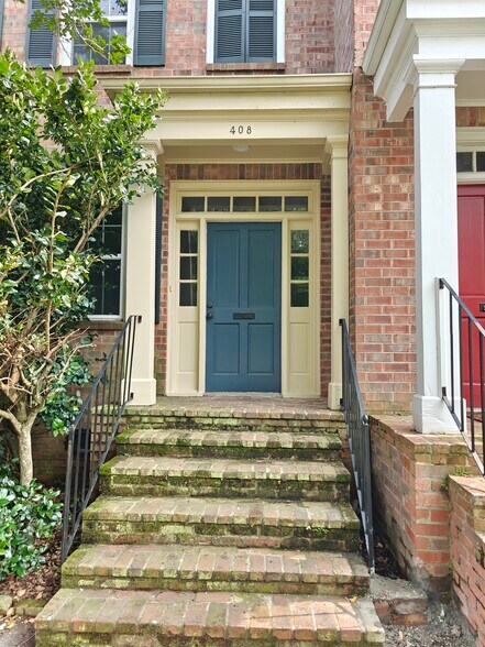 Building Photo - 408 14th St