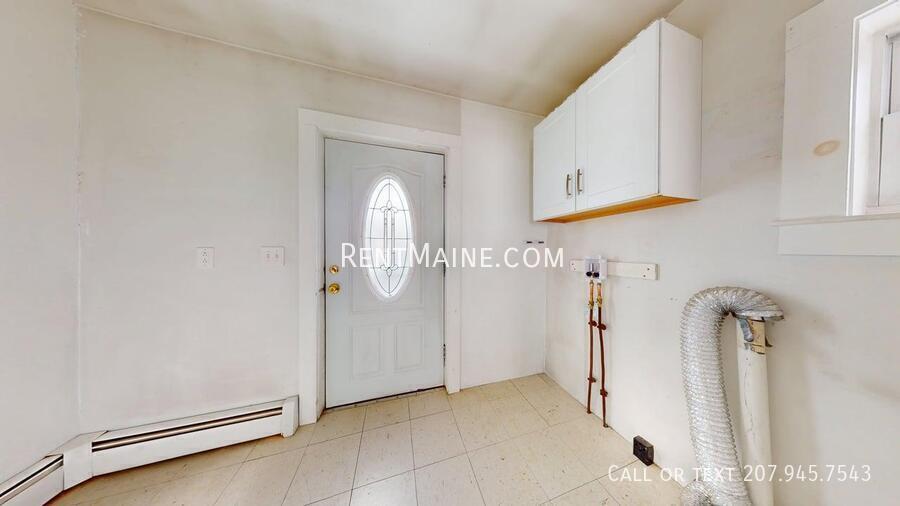 Building Photo - 322 Grove St