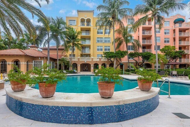 Building Photo - 19999 E Country Club Dr