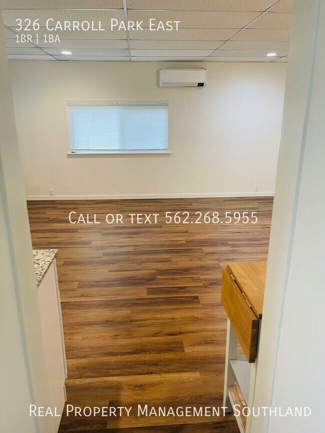 Building Photo - Studio Apartment for Rent in Long Beach