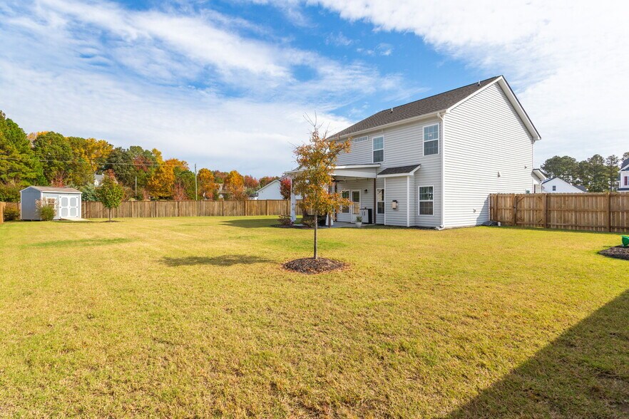Building Photo - 115 Jonalker Ct