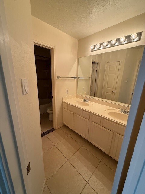 Building Photo - 17914 Scrub Oak Dr