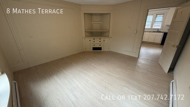 Building Photo - 8 Mathes Terrace