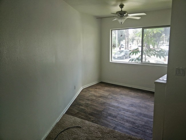 Melrose Place - Riverside, CA | Apartment Finder