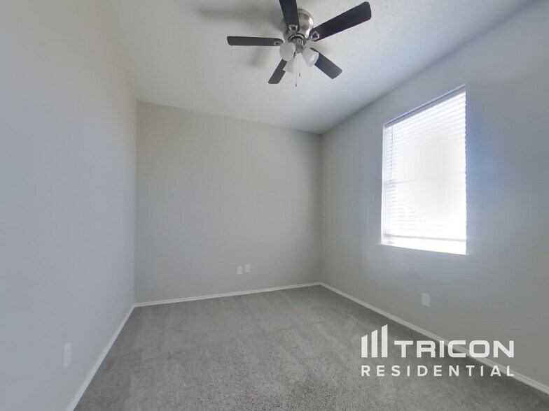 Building Photo - 6413 Seal Cove