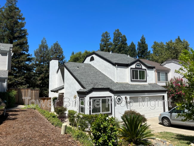Building Photo - 5813 Shelldrake Ct