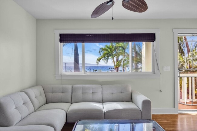 Building Photo - 1276 S Nahale Pl