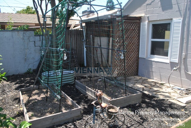 Building Photo - 3401 57th St