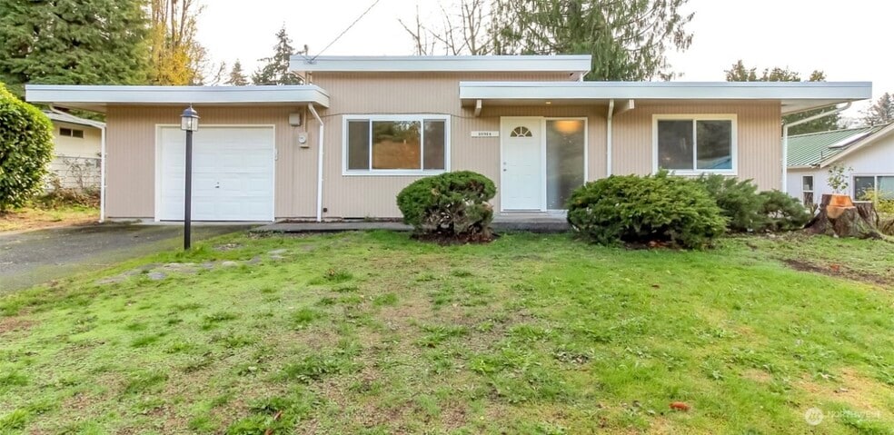 Building Photo - 10914 108th St SW