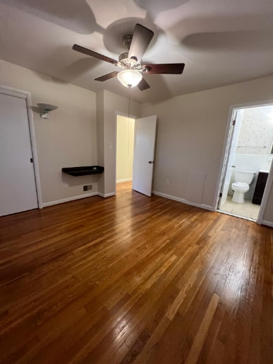 Building Photo - "Spacious 5-Bedroom Retreat with Cozy Fireplace in Fort Washington!"