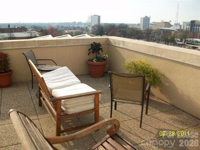 Building Photo - 715 N Church St