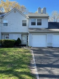 Building Photo - 404 Sara Cir