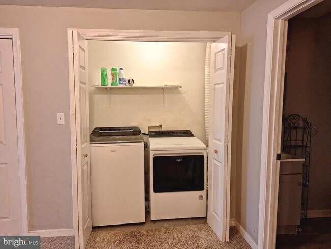 Building Photo - 12 Albano Ct