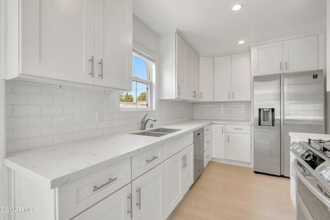 Building Photo - 18343 Bessemer St