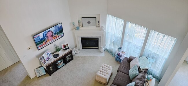 Building Photo - Stunning 2-Bed, 2-Bath Condo in Salisbury