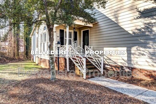 Building Photo - 19-A Park Village Ln