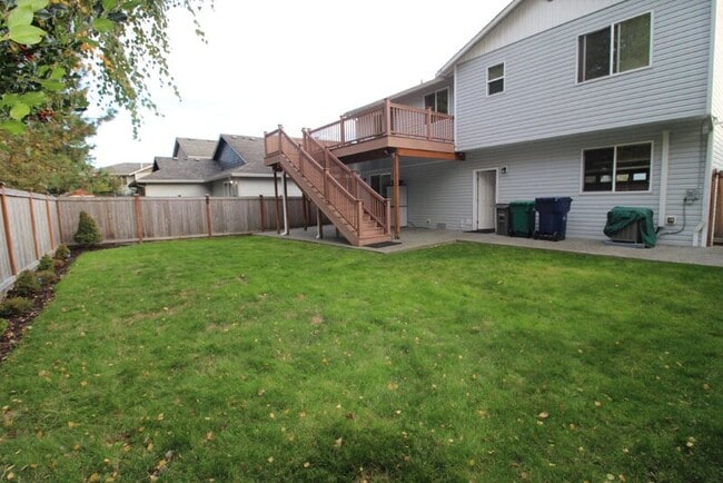 Building Photo - 2529 97th Pl SE