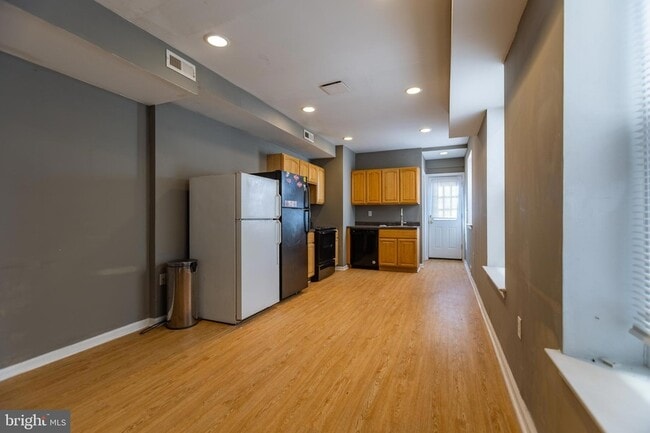 Building Photo - 1706 Willington St