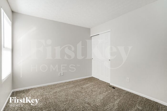Building Photo - 1377 Geranium Dr