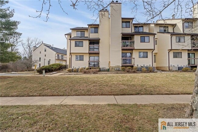 Primary Photo - 3001 Revere Ct