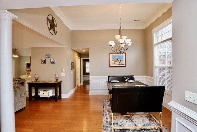 Building Photo - 1280 Winyah St