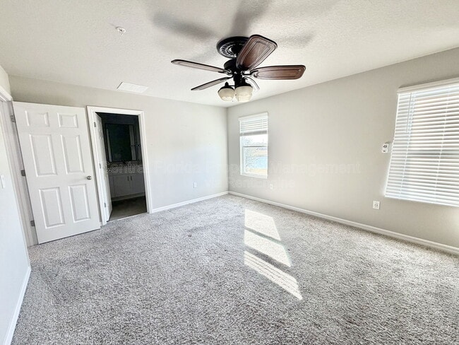 Building Photo - 2586 Sweet Viburnum Wy