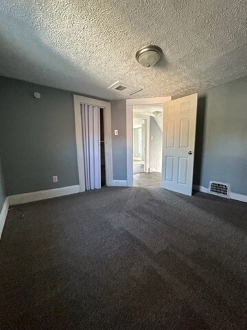 Building Photo - 2146 East Ave