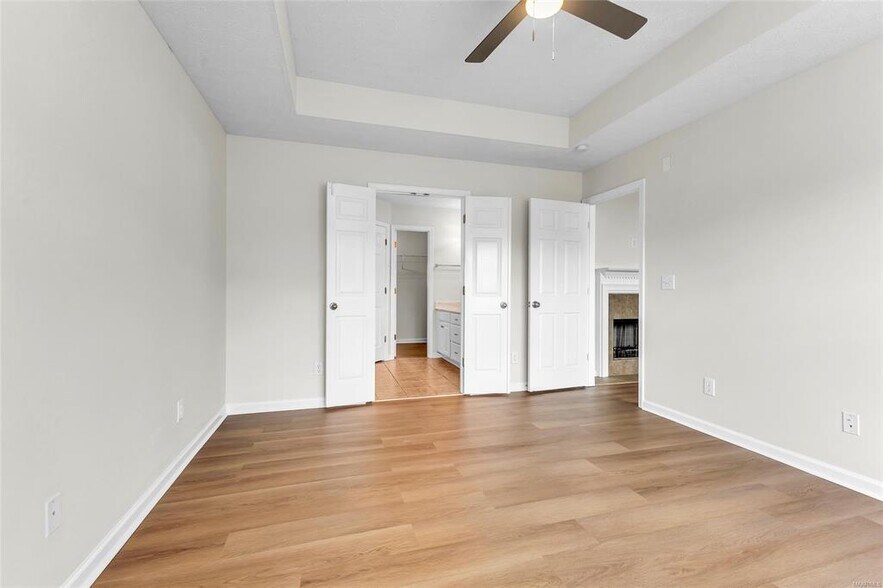 Building Photo - 3925 Claiborne Cir
