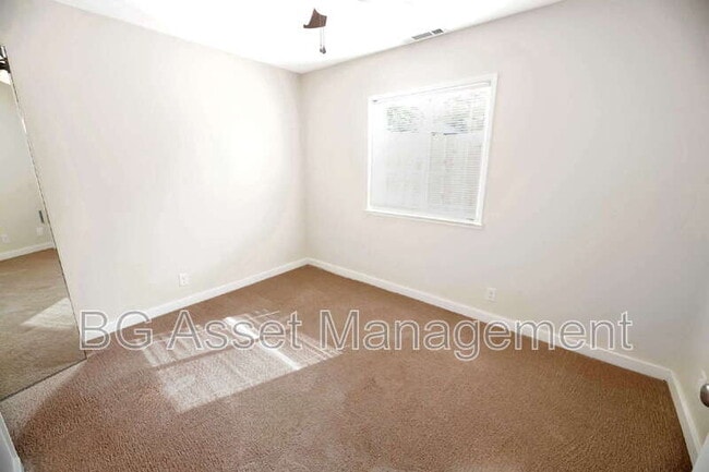 Building Photo - 760 Alhambra Rd