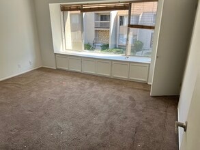 Building Photo - 1245 Prairie Dog Cir