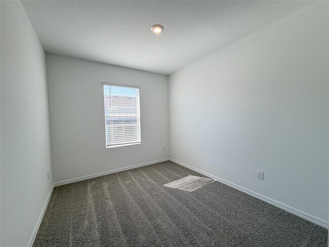 Building Photo - 31276 Paper Birch St