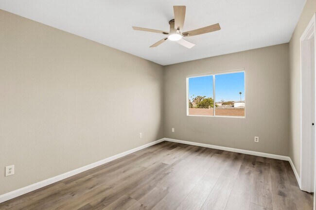 Building Photo - 621 D St