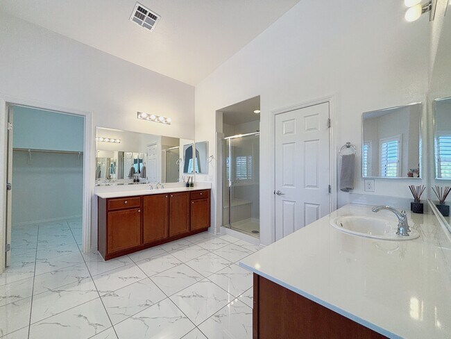 Building Photo - 8010 Bodie Island Ct