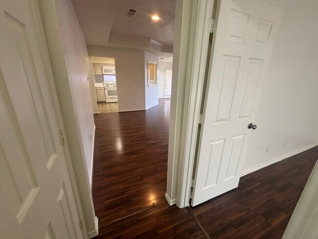Building Photo - 6509 Tempest Dr