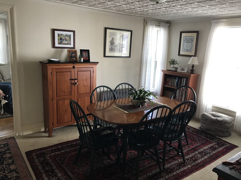 Building Photo - 15 Grove St