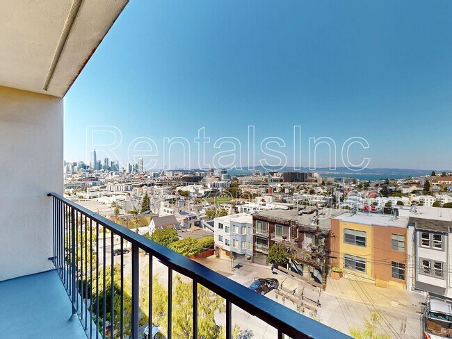 Building Photo - 657 Kansas St